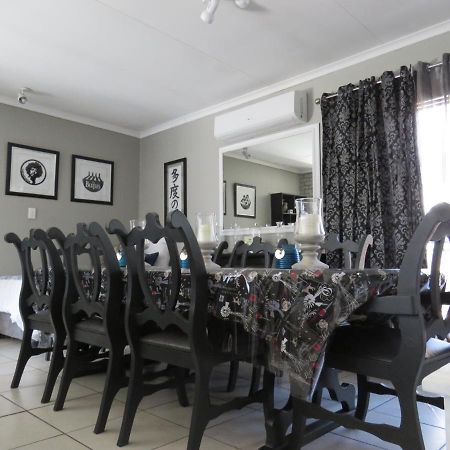 80 on Benade Lägenhet Bloemfontein Exteriör bild