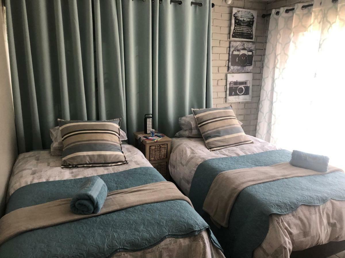 80 on Benade Lägenhet Bloemfontein Exteriör bild
